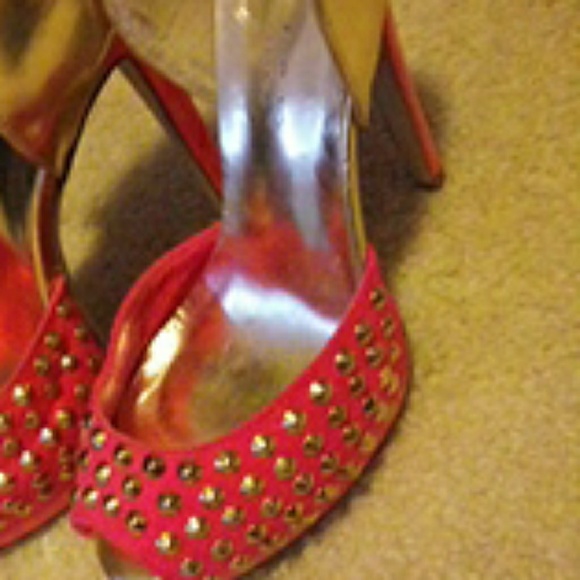 Gold & pink heels - Picture 1 of 2